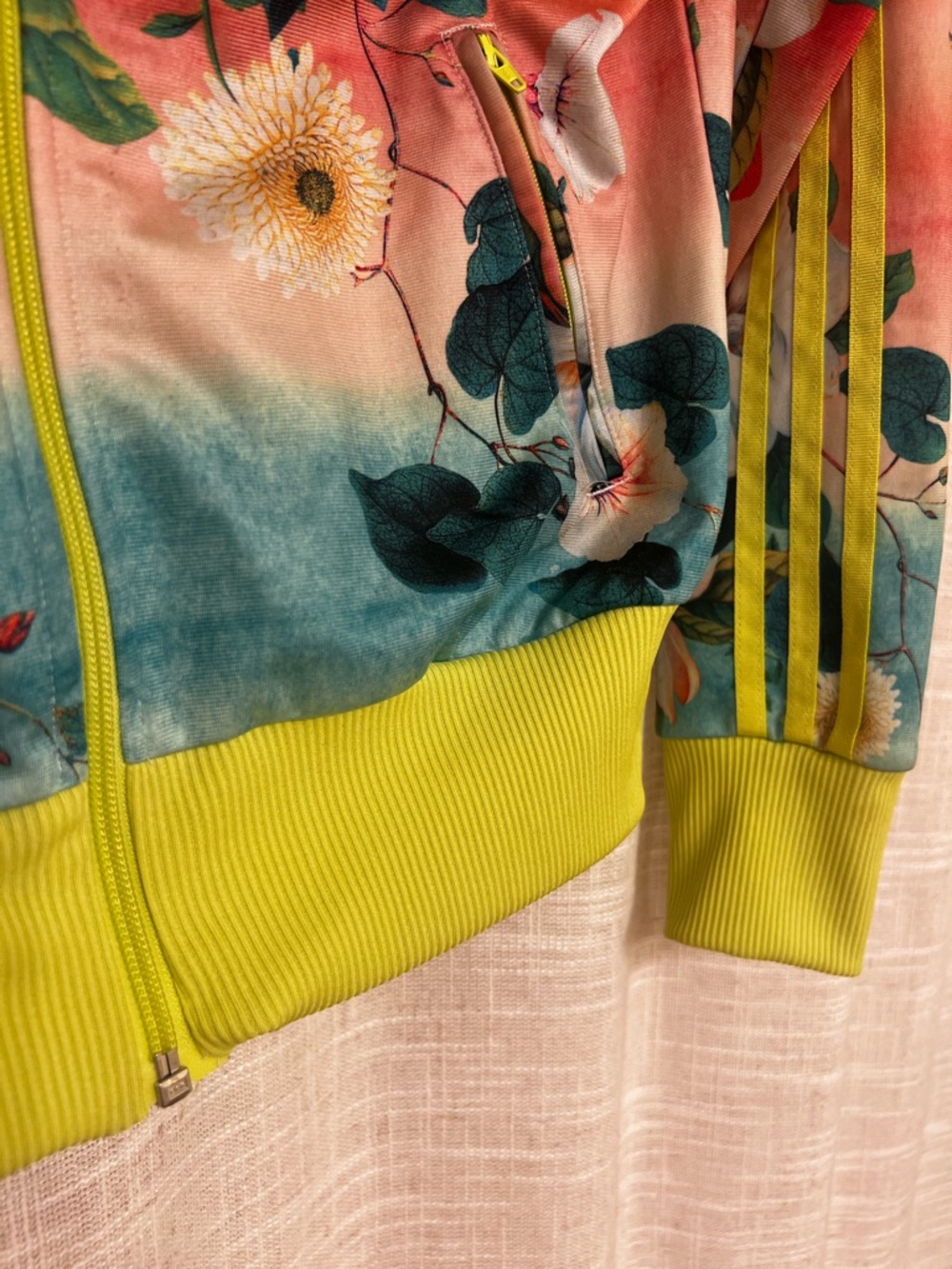 Adidas X Farm Rio Firebird Neon Floralina Track Rare Jacket Size 8 USA or 12 UK. - Picture 3 of 12